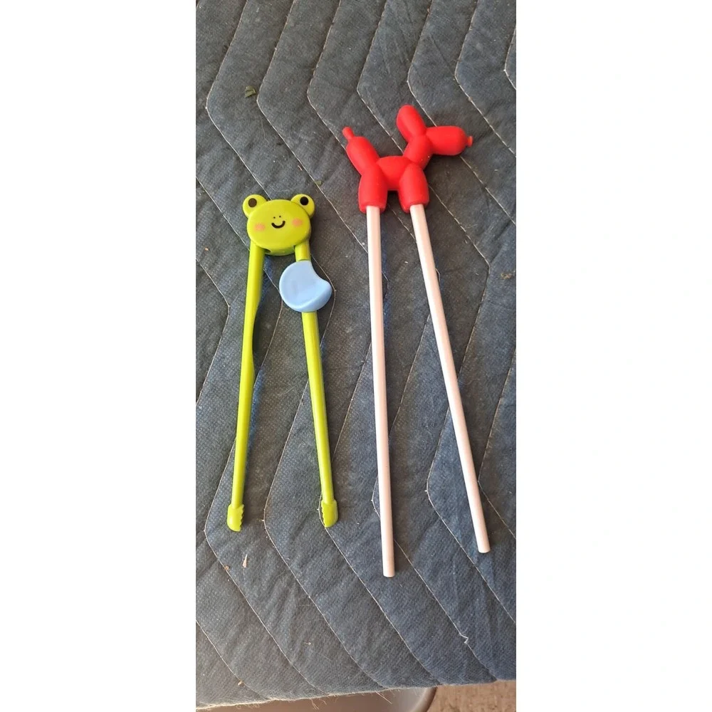 2 Pair Learning Chopsticks, Frog‎ & Balloon Dog